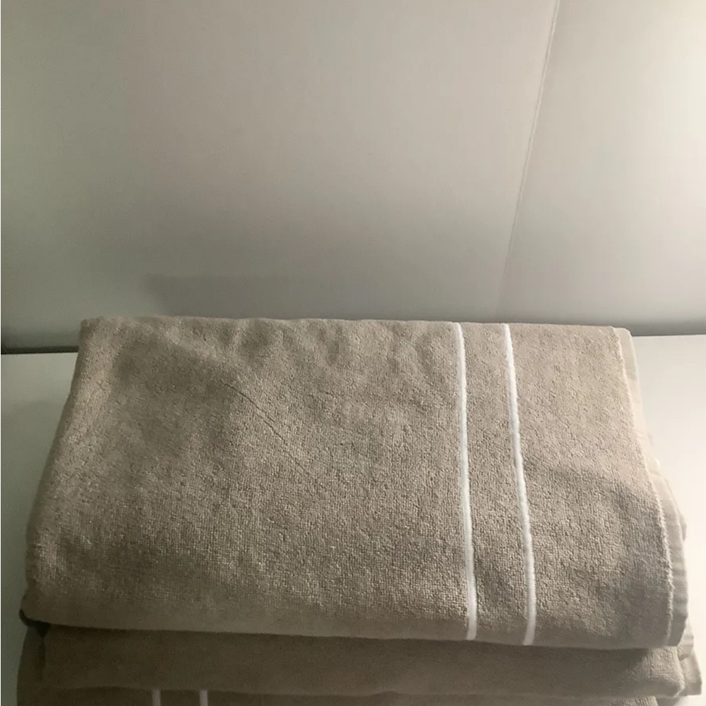 Kassatex New York Amalfi Beach Towel Cloth  BEIGE Oversize 40" x 70" Linen NWT
